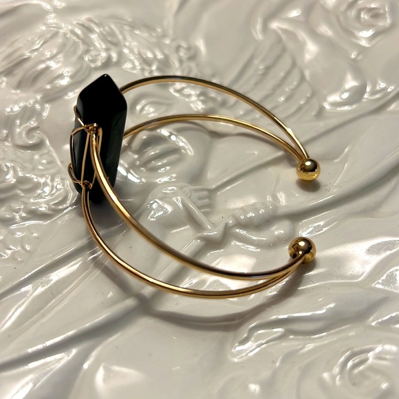 Gold Cuff Bangle Bracelet with Black Stone - Picture 2 of 3